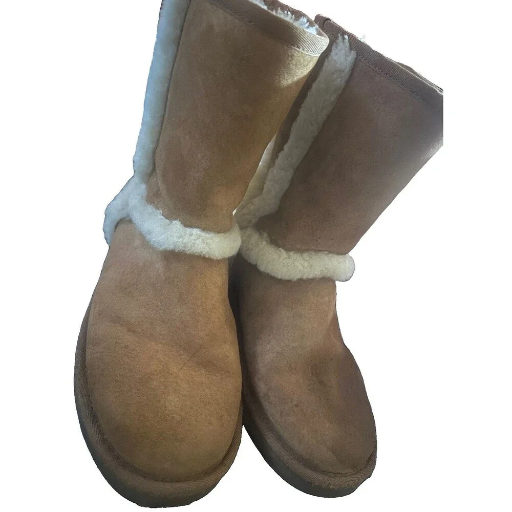 UGG Australia Classic Tall Spill Seam Chestnut Sheepskin Boots Women’s Size 8